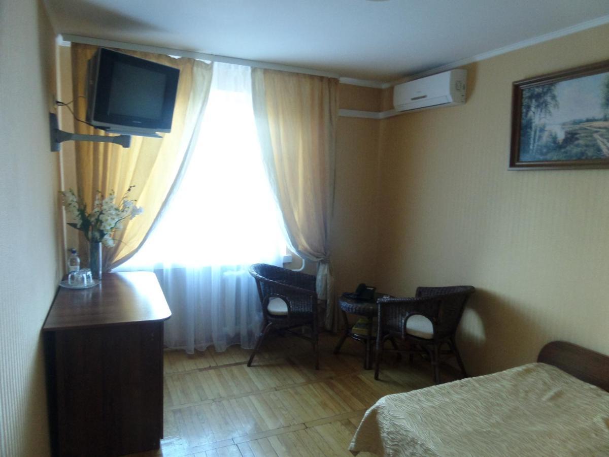 Hotel Tourist روفنو المظهر الخارجي الصورة