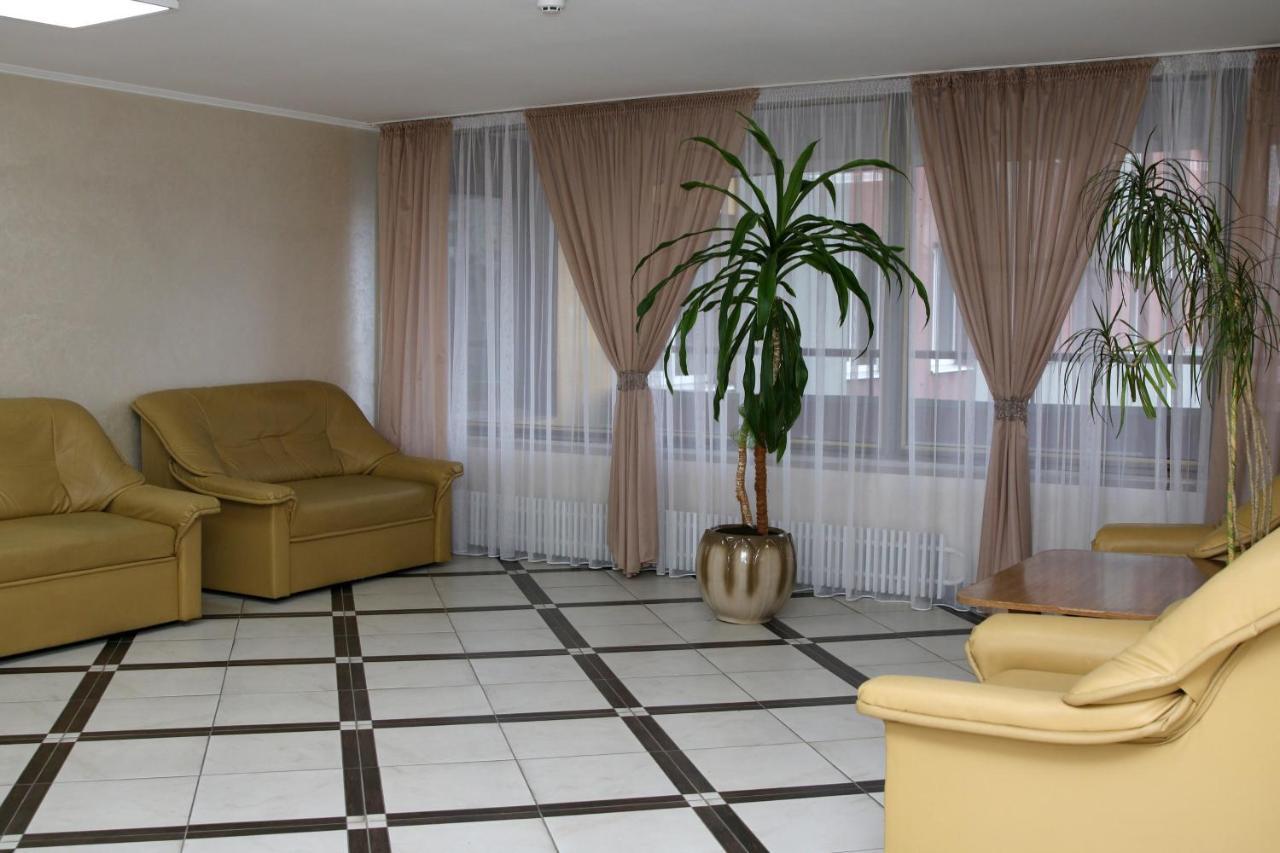 Hotel Tourist روفنو المظهر الخارجي الصورة