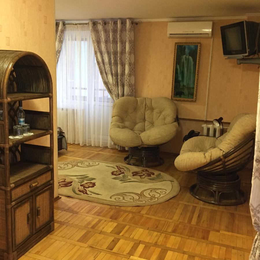 Hotel Tourist روفنو المظهر الخارجي الصورة