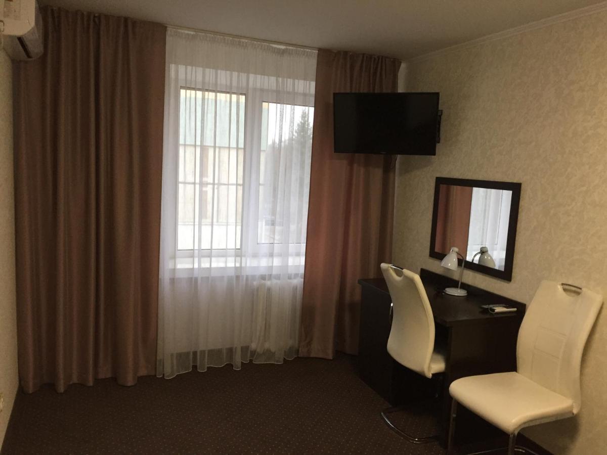 Hotel Tourist روفنو المظهر الخارجي الصورة
