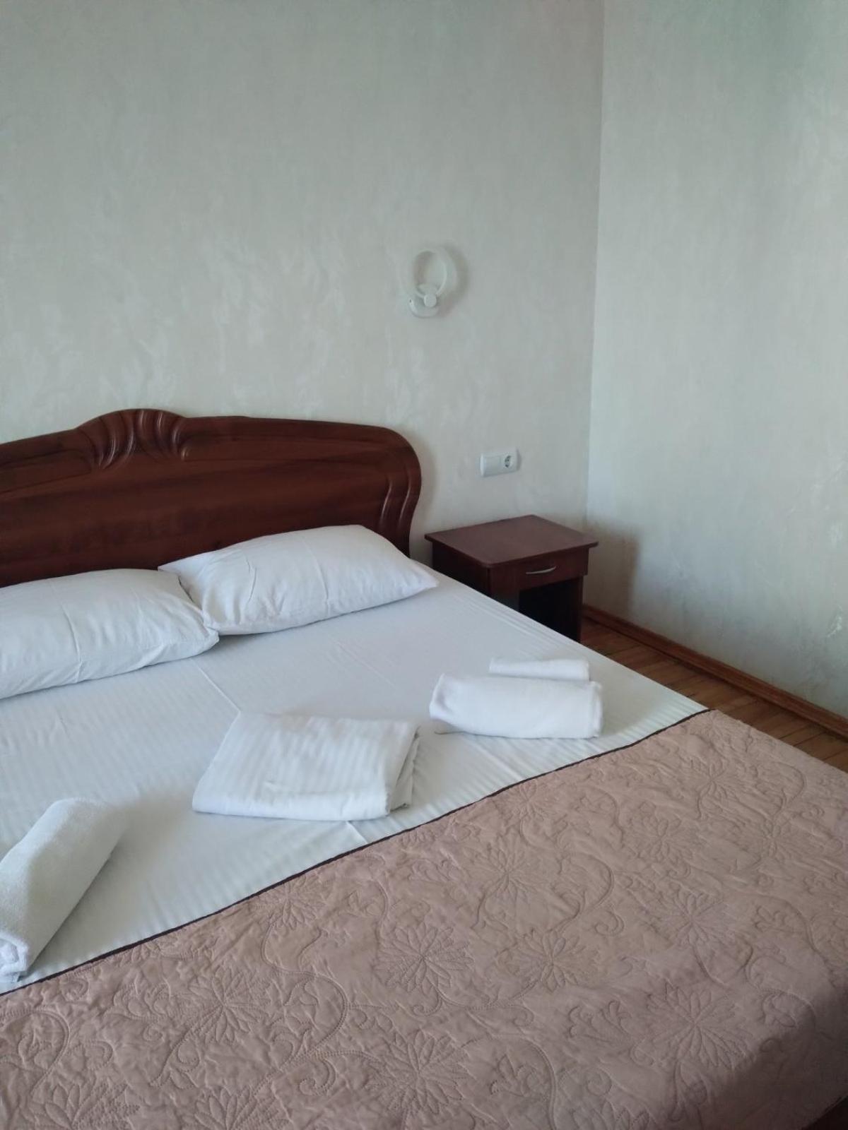 Hotel Tourist روفنو المظهر الخارجي الصورة